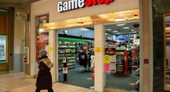 GameStop stock short sellers see gains flip to $1.4 billion loss